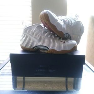Nike Foamposite "White Gucci"